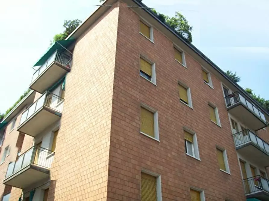 Immagine 2 di Trilocale in affitto  a Bologna