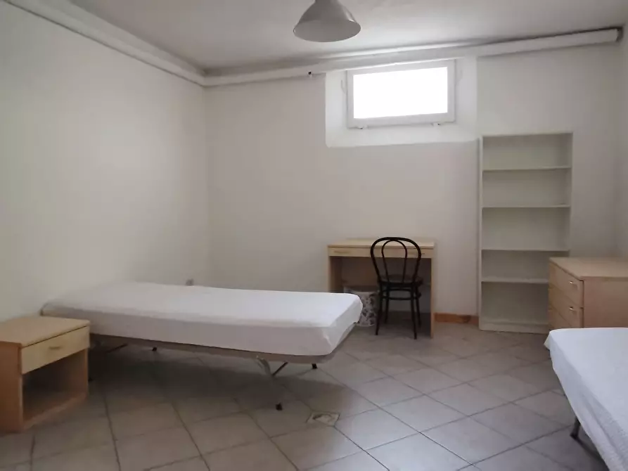 Immagine 7 di Trilocale in affitto  a Bologna