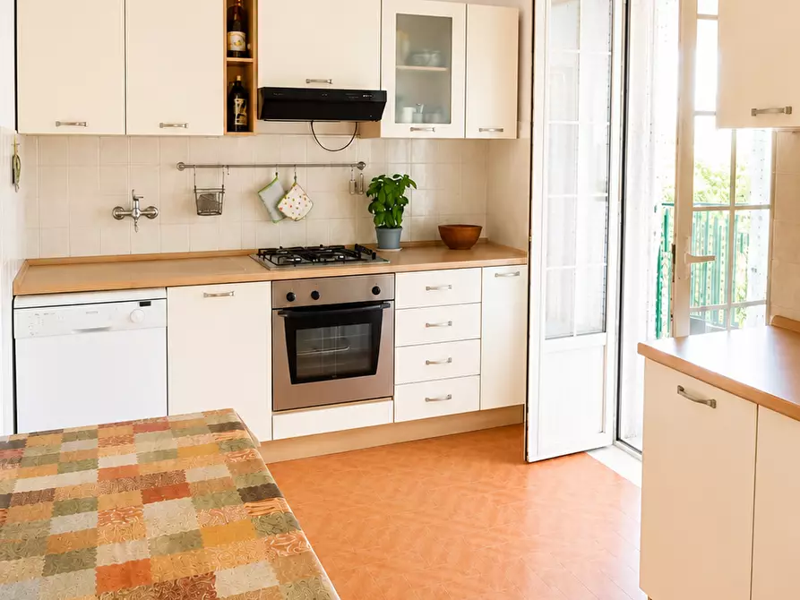 Immagine 5 di Villa in vendita  in Via Mediana Vecchia a San Felice Circeo