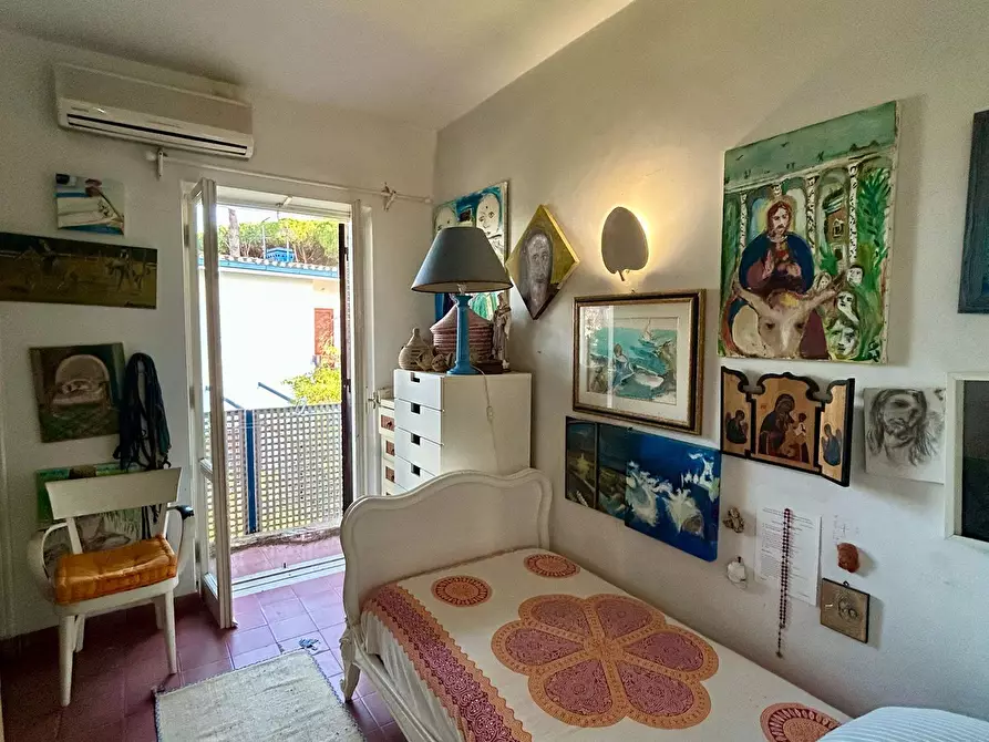 Immagine 17 di Casa bifamiliare in vendita  in Via Terracina 156 a San Felice Circeo