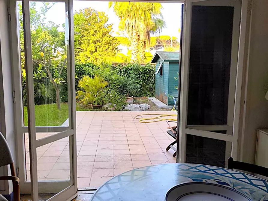 Immagine 11 di Casa bifamiliare in vendita  in Via Terracina 156 a San Felice Circeo