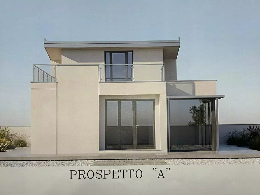 Immagine 1 di Villa in vendita  in Via Monte Circeo 10 a San Felice Circeo