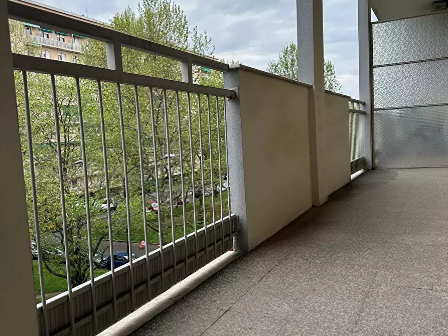 Immagine 16 di Trilocale in vendita  in Piazza Pitagora 12 a Torino