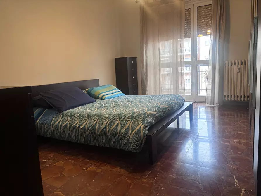 Immagine 11 di Trilocale in vendita  in Viale Papa Giovanni XXIII 5 a Beinasco