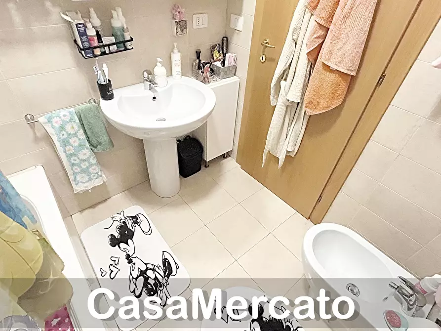 Immagine 10 di Bilocale in vendita  in Via Cavour a Rocca Di Papa