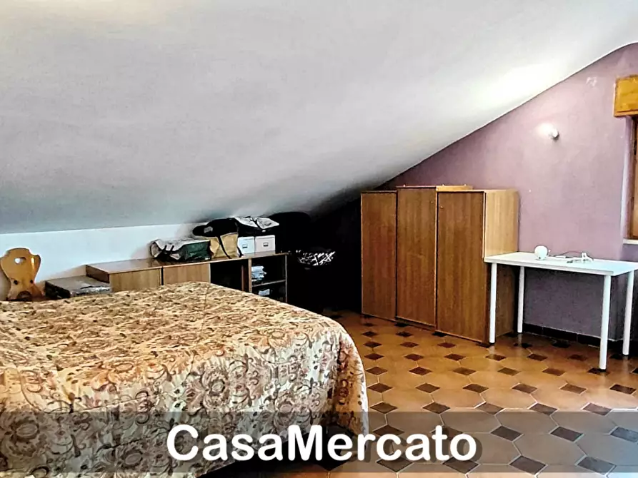 Immagine 18 di Trilocale in vendita  in Via Roma a Rocca Di Papa