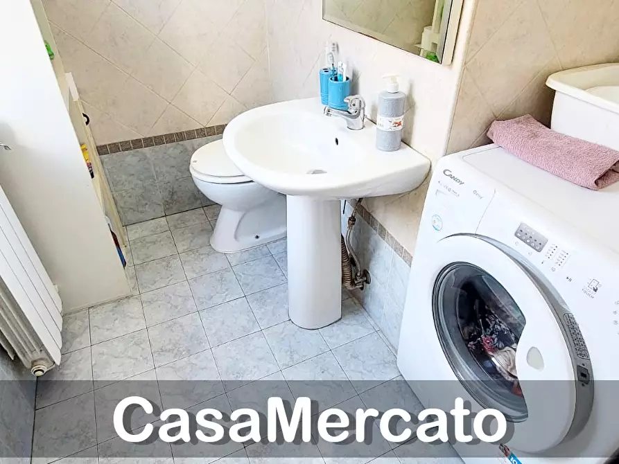 Immagine 29 di Appartamento in vendita  in Via Fratelli Kennedy a Lanuvio