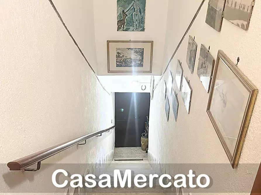 Immagine 13 di Bilocale in vendita  a Rocca Di Papa