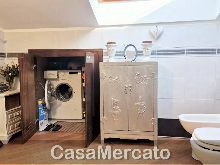 Immagine 45 di Trilocale in vendita  in Via Aldo Gargano a Marino