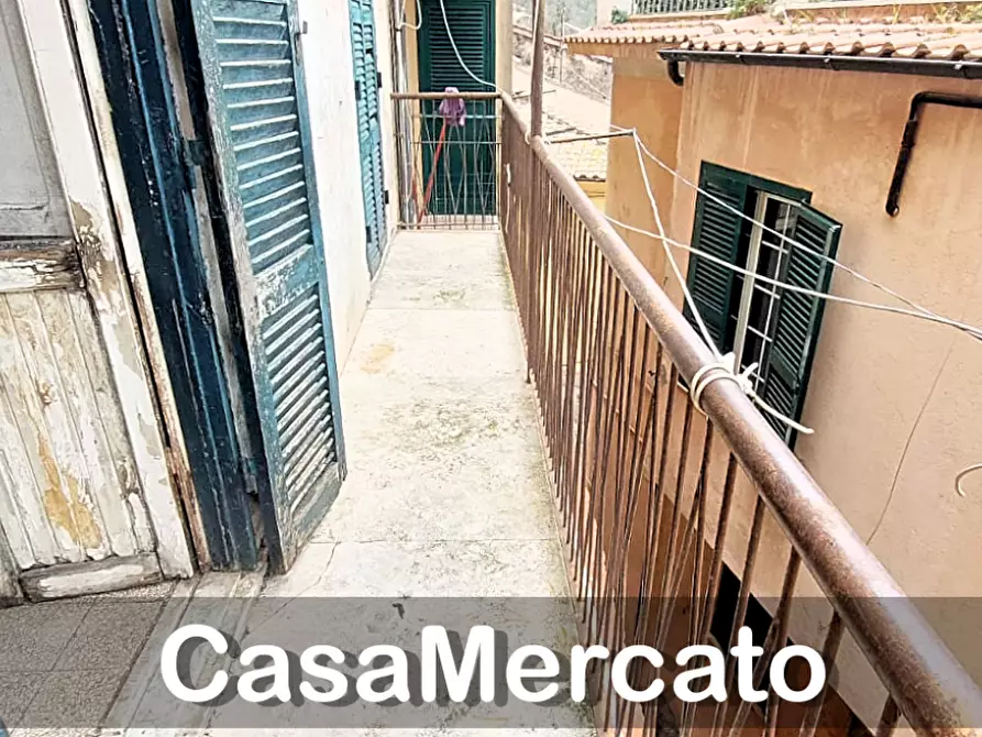 Immagine 9 di Bilocale in vendita  in Vicolo delle Grotte a Rocca Di Papa