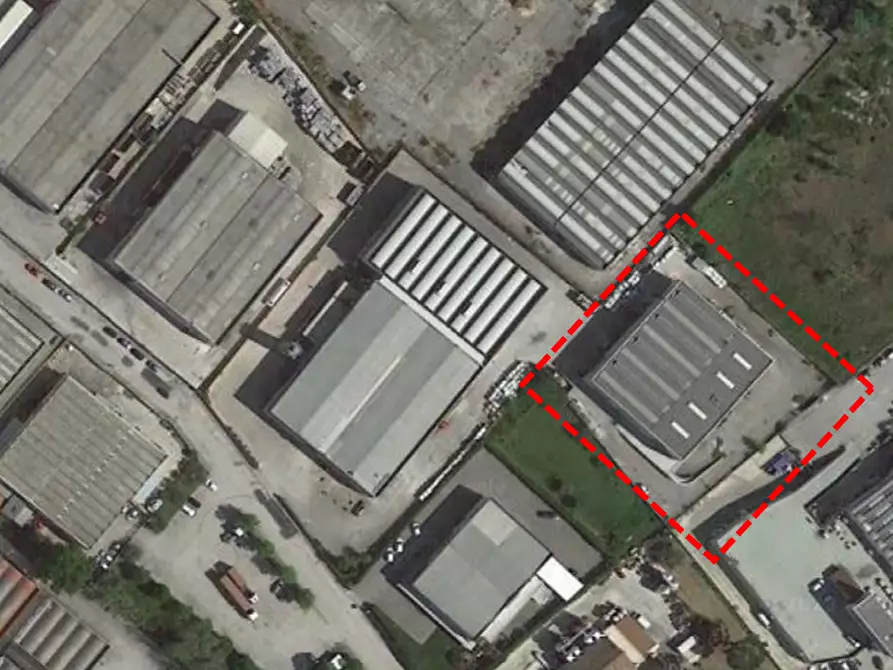 Immagine 4 di Capannone industriale in vendita  in via del Commercio 7 a Castelplanio