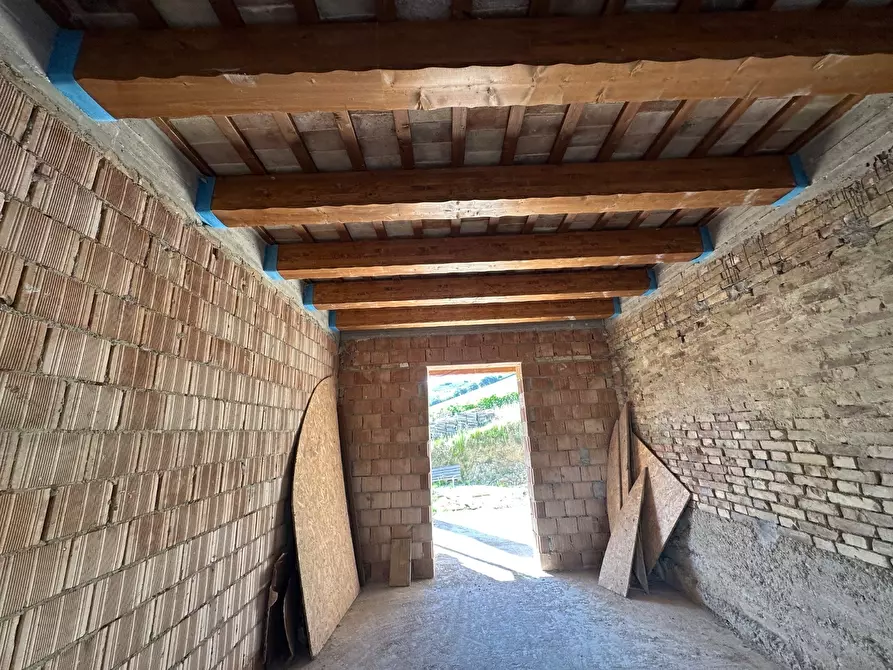Immagine 5 di Rustico / casale in vendita  a Ripatransone