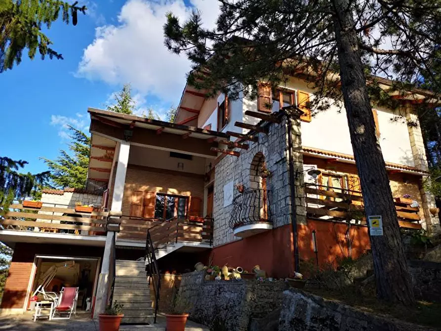 Immagine 6 di Casa indipendente in vendita  a Ascoli Piceno