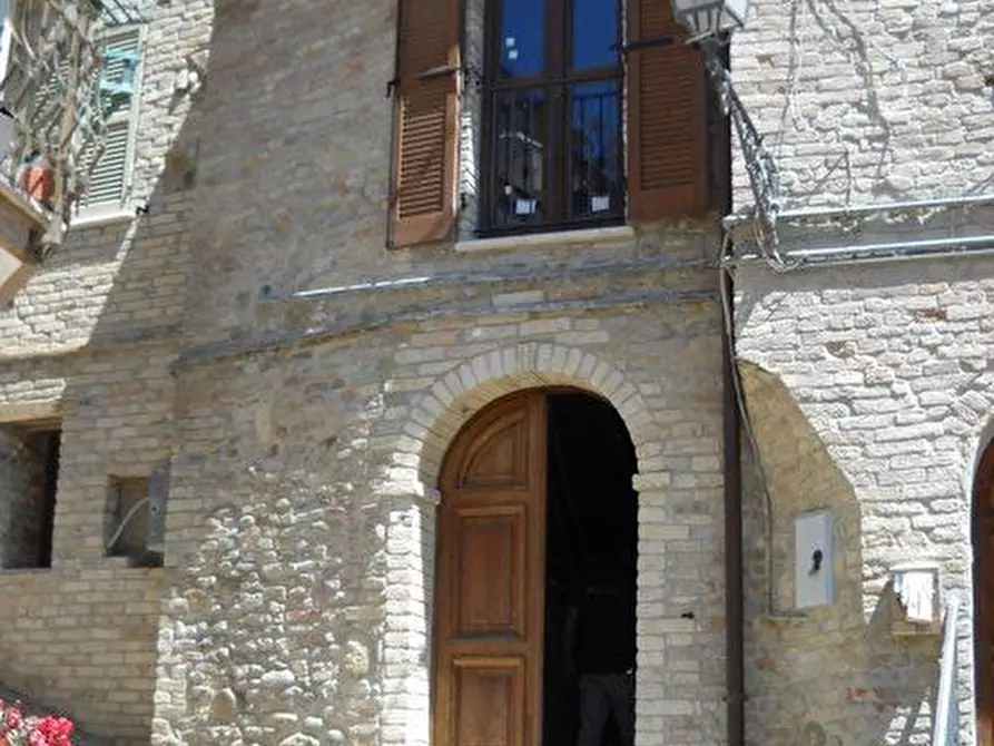 Immagine 2 di Casa indipendente in vendita  a Colonnella