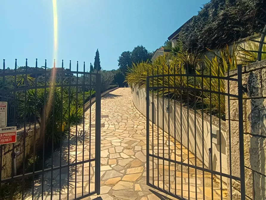 Immagine 93 di Casa indipendente in vendita  a San Benedetto Del Tronto