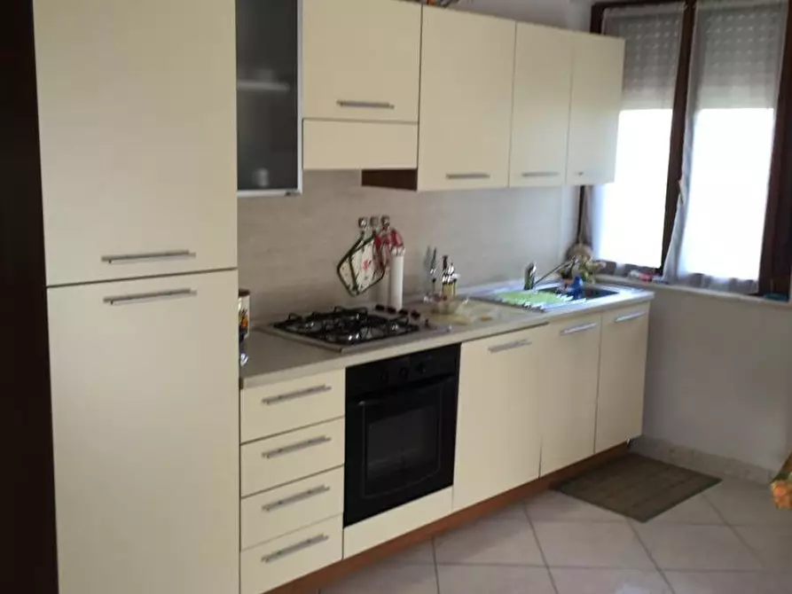 Immagine 2 di Appartamento in vendita  a Pedaso