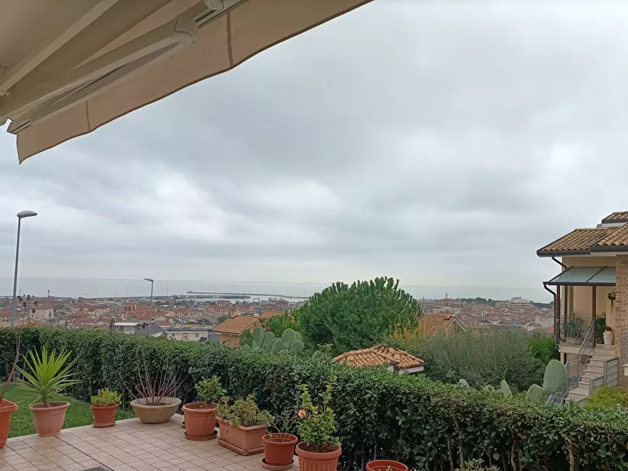 Immagine 8 di Casa indipendente in vendita  a San Benedetto Del Tronto