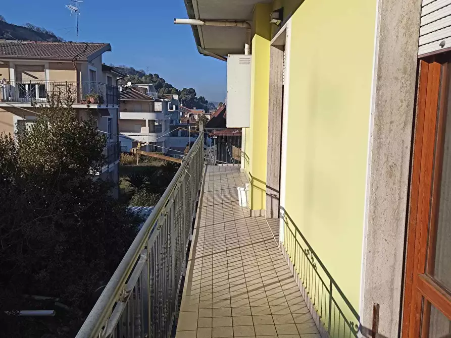 Immagine 18 di Appartamento in vendita  a Grottammare