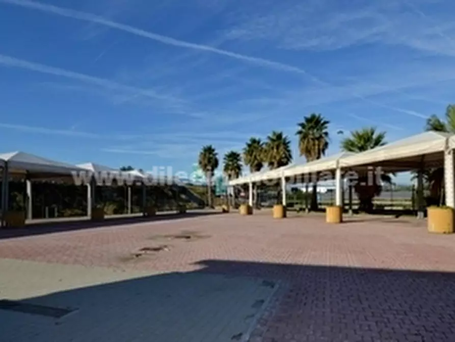 Immagine 1 di Locale commerciale in vendita  a Monteprandone