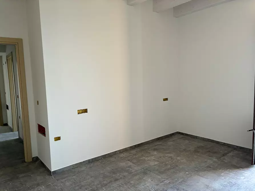 Immagine 26 di Appartamento in vendita  a Ripatransone