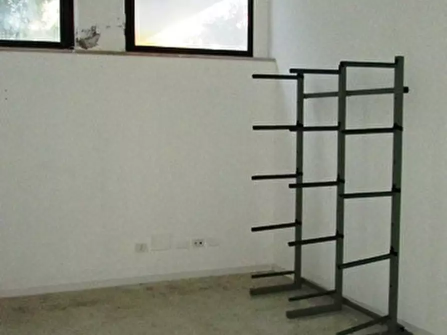Immagine 22 di Capannone industriale in affitto  in Via Leonardo Da Vinci a San Benedetto Del Tronto