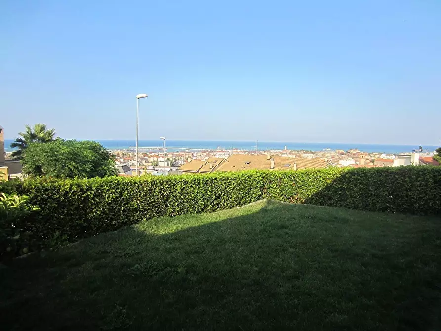 Immagine 3 di Casa indipendente in vendita  a San Benedetto Del Tronto