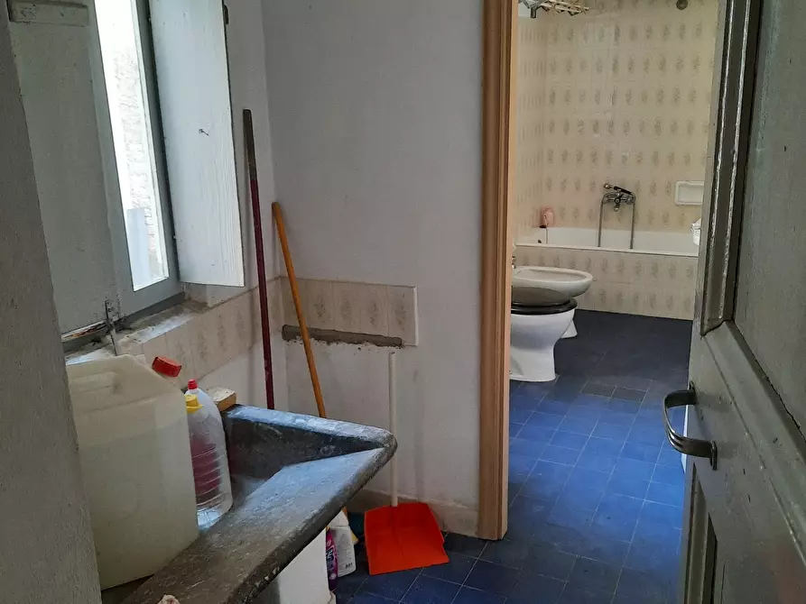 Immagine 24 di Casa indipendente in vendita  a Montefiore Dell'aso