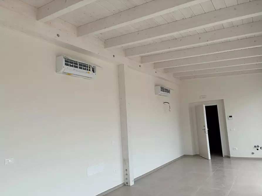 Immagine 4 di Quadrilocale in affitto  a San Benedetto Del Tronto