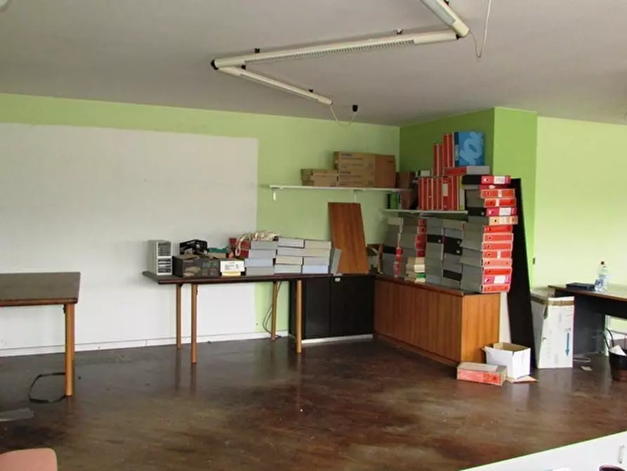 Immagine 17 di Ufficio in vendita  in VIA OTTONI 17 a Matelica