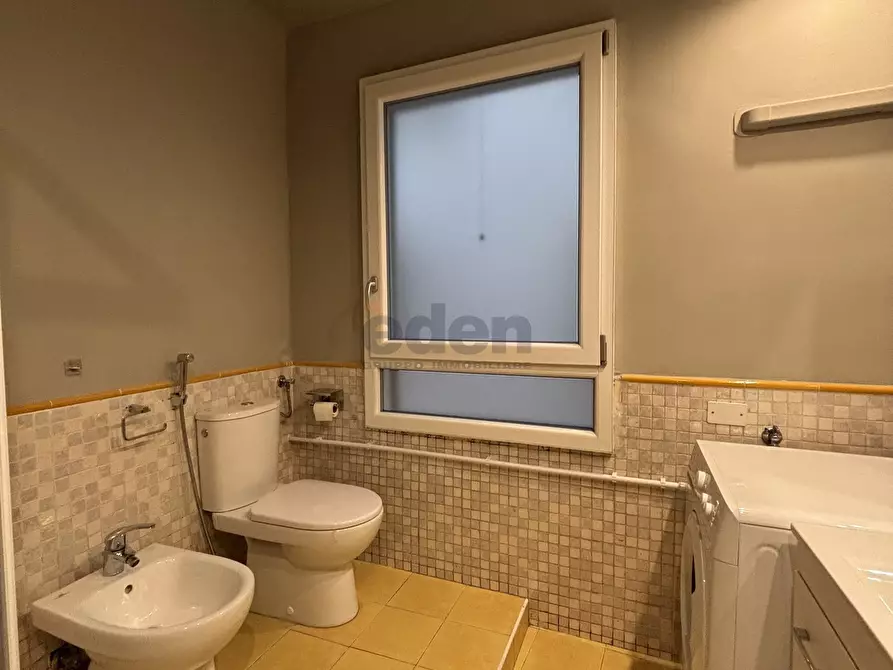 Immagine 10 di Stanza singola in affitto  in via berengario 68 a Modena