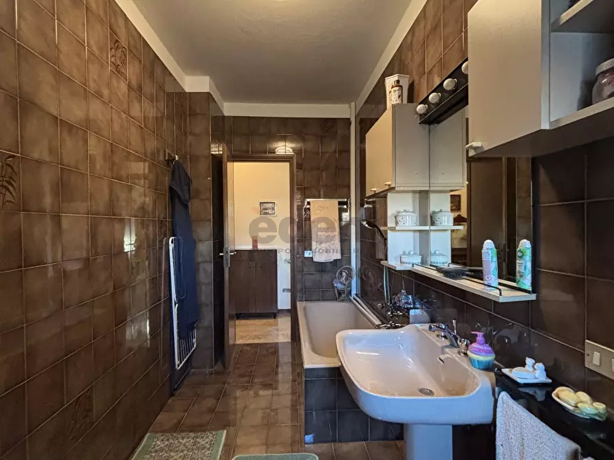 Immagine 17 di Quadrilocale in vendita  in Via Giovanni Lagrange 36 a Modena