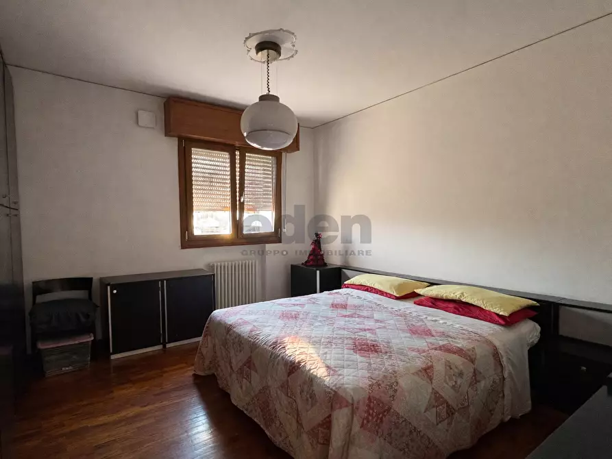 Immagine 42 di Quadrilocale in vendita  in Via Giovanni Lagrange 36 a Modena