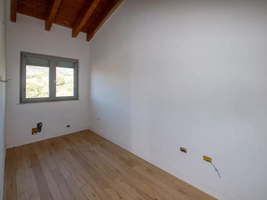 Immagine 32 di Villa in vendita  a Soleminis