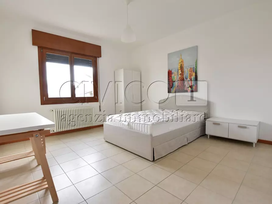 Immagine 1 di Stanza singola in affitto  in via della provvidenza 83/a a Rubano