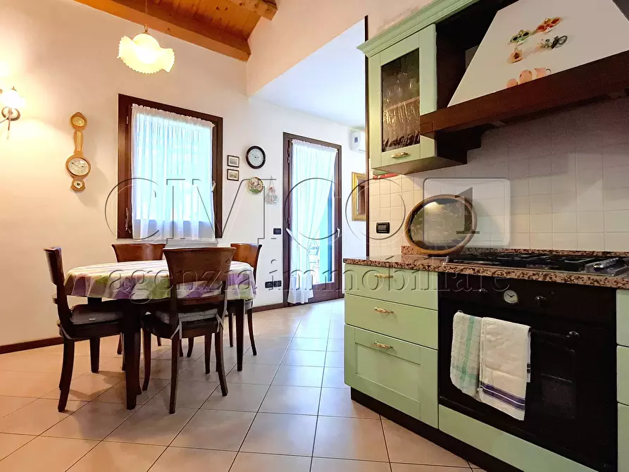 Immagine 14 di Villetta a schiera in vendita  in Via Monsignor Igino Strazzacappa a Montegalda