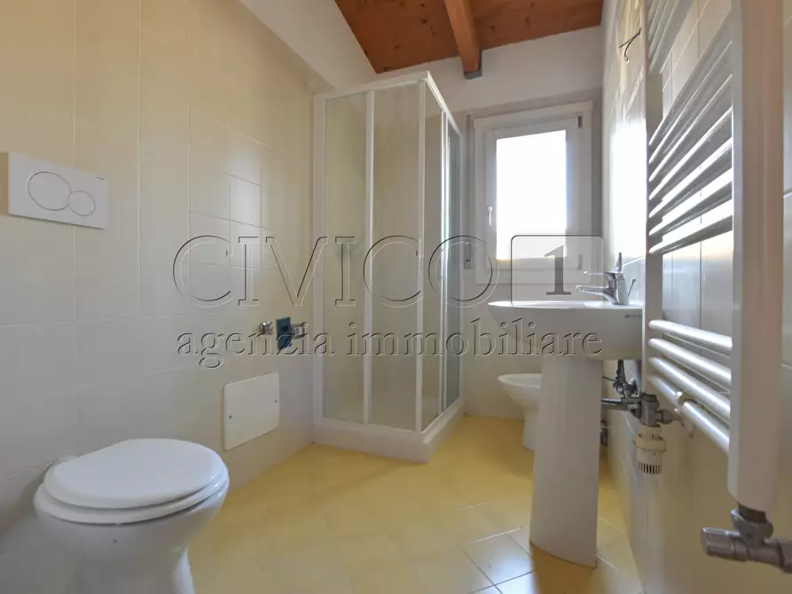 Immagine 19 di Appartamento in vendita  in via canestrini a Padova