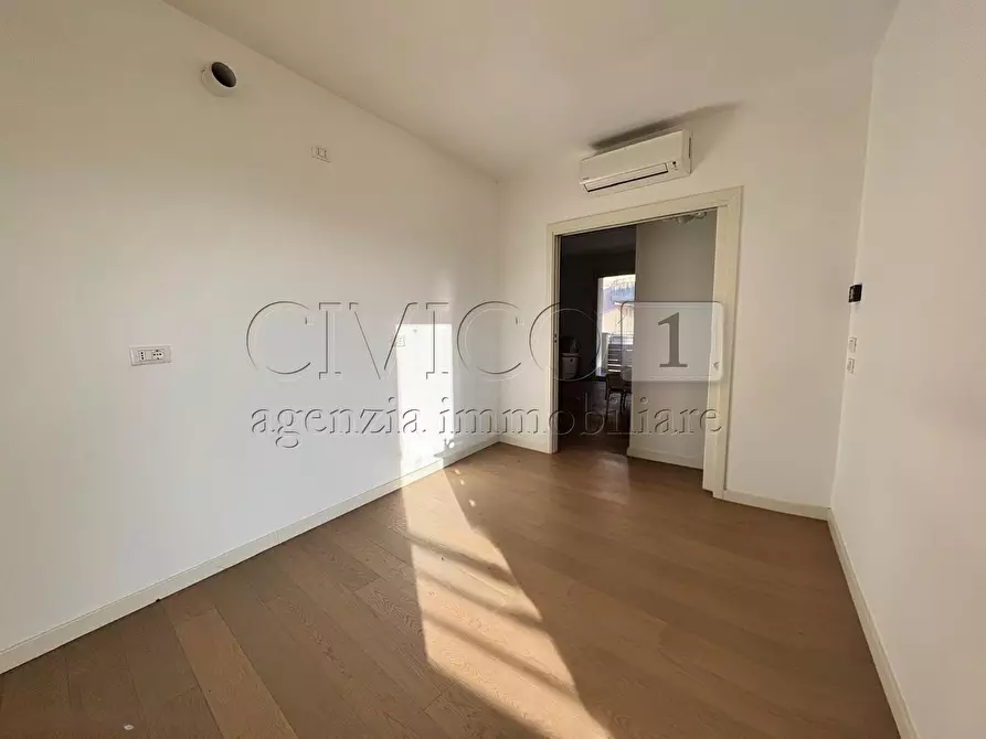 Immagine 6 di Appartamento in vendita  in Via Domenico Meschinelli 71 a Vicenza