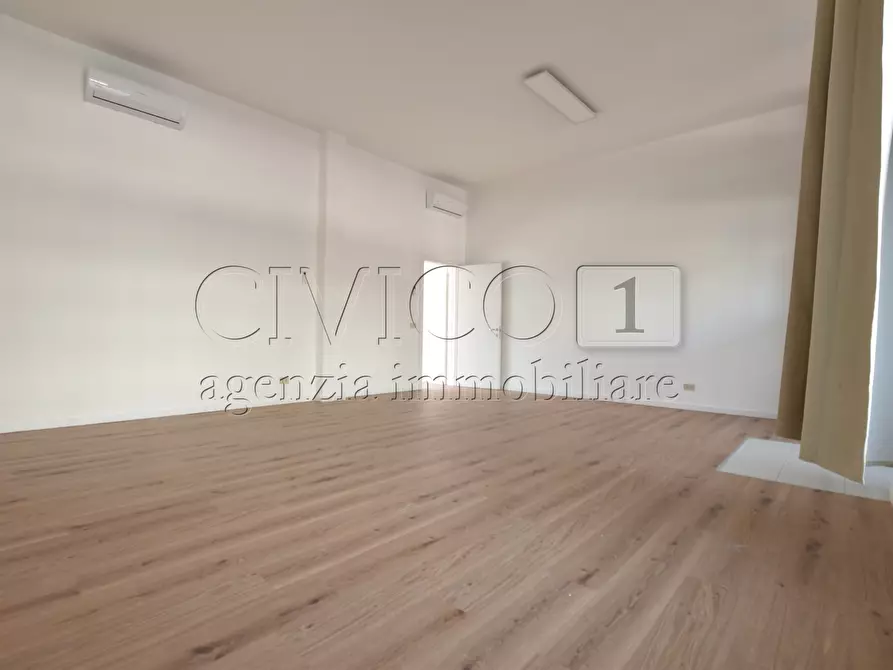 Immagine 6 di Locale commerciale in affitto  in Via Roma 110 a Vigodarzere