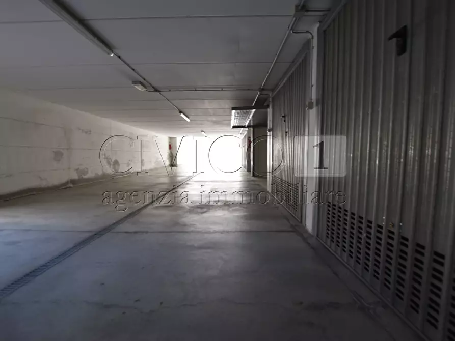 Immagine 10 di Garage in vendita  in Via Beato Pellegrino a Padova