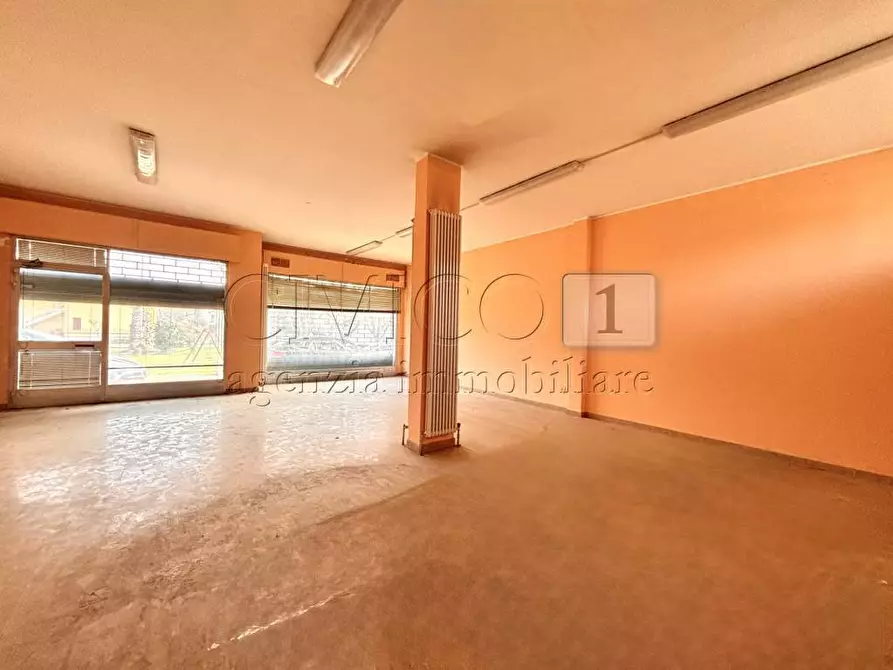 Immagine 18 di Locale commerciale in vendita  in Via Alcide De Gasperi 31 a Barbarano Mossano