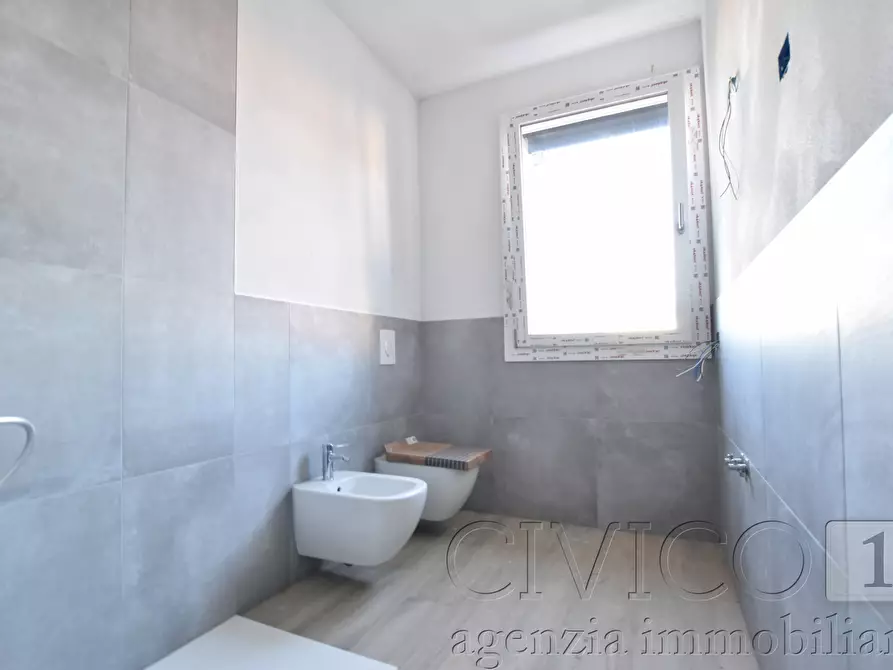 Immagine 17 di Porzione di casa in vendita  in Via Almagia R. a Padova