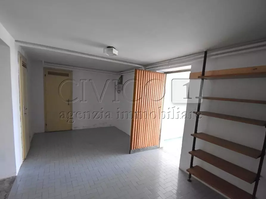 Immagine 24 di Casa bifamiliare in affitto  in ViaLE DELLA PACE 100 a Vicenza