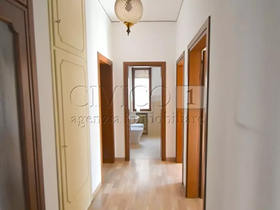Immagine 20 di Casa bifamiliare in affitto  in ViaLE DELLA PACE 100 a Vicenza