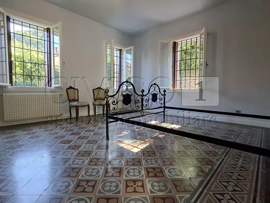Immagine 17 di Villa in vendita  in Viale Scalabrini a Bassano Del Grappa
