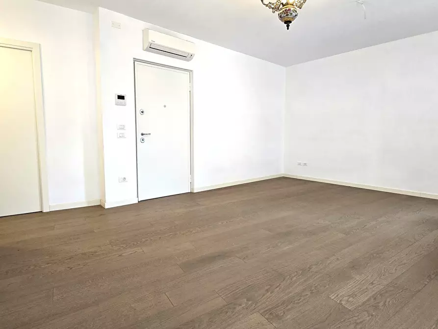 Immagine 10 di Appartamento in vendita  in Via Domenico Meschinelli 71 a Vicenza