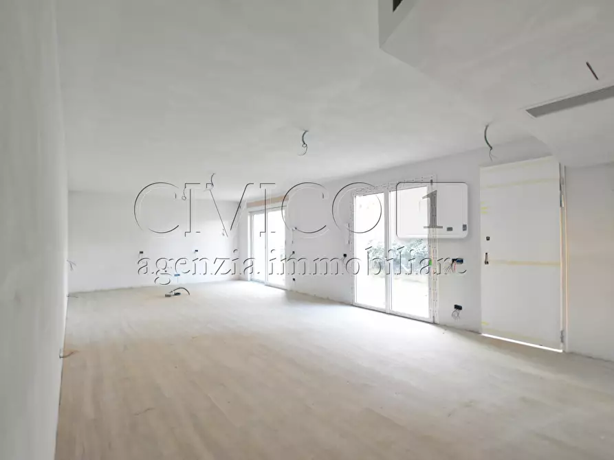 Immagine 10 di Porzione di casa in vendita  in Via Mahatma Gandhi a Piazzola Sul Brenta