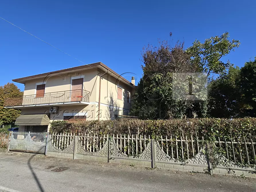 Immagine 2 di Casa indipendente in vendita  in via Veneto 52 a Castegnero