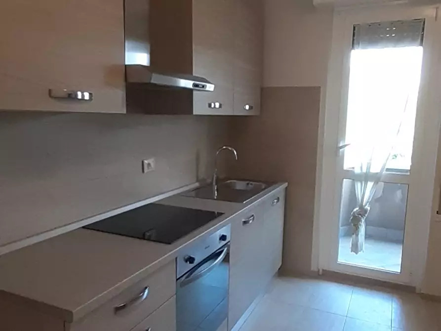 Immagine 9 di Bilocale in affitto  in via Dei Salici 20 a Gallarate