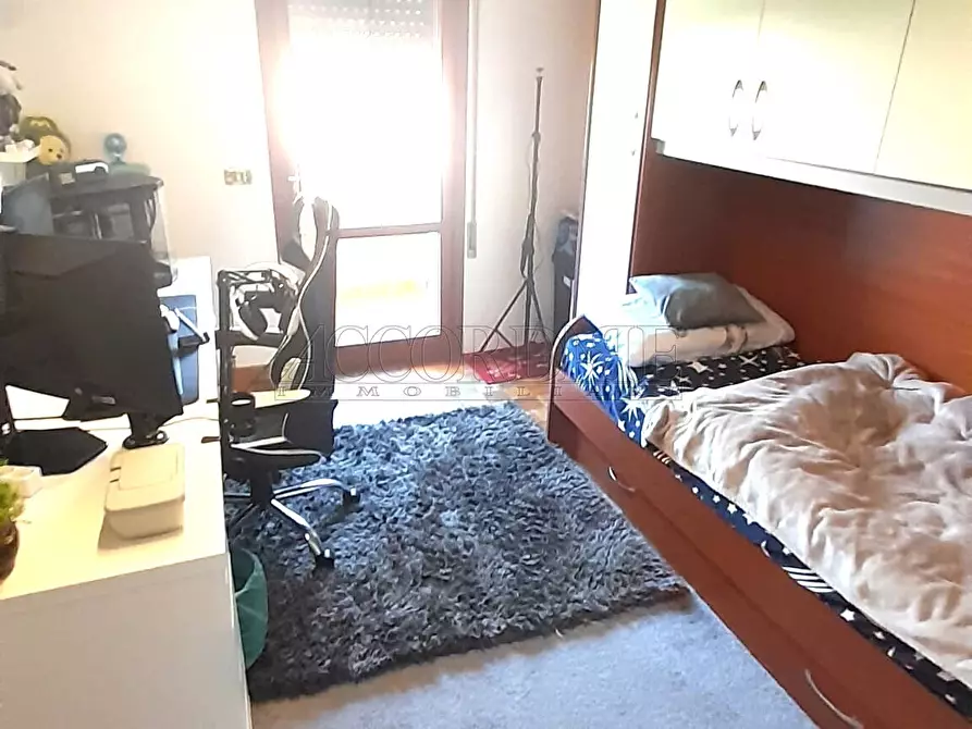 Immagine 9 di Quadrilocale in vendita  a Campodoro