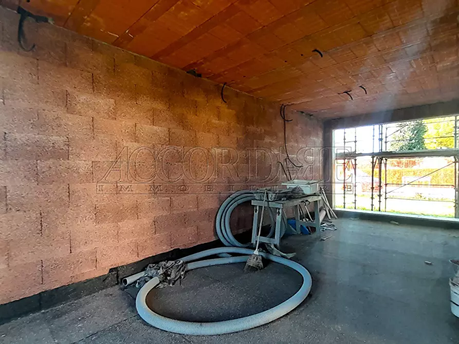 Immagine 5 di Casa indipendente in vendita  a Campodoro